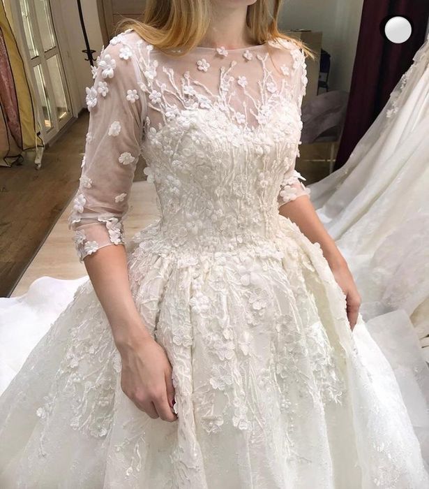 Свадебное платье