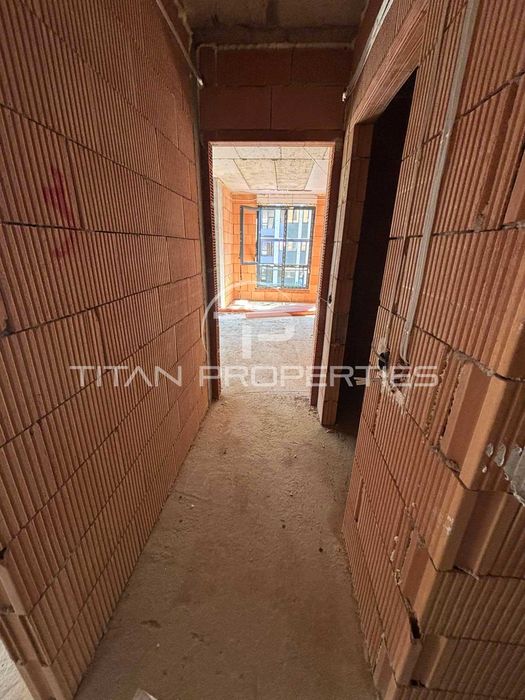 Продава се Тристаен апартамент в Пловдив, Христо Смирненски - 131 кв.м за 1456 €/кв.м - Снимка #5