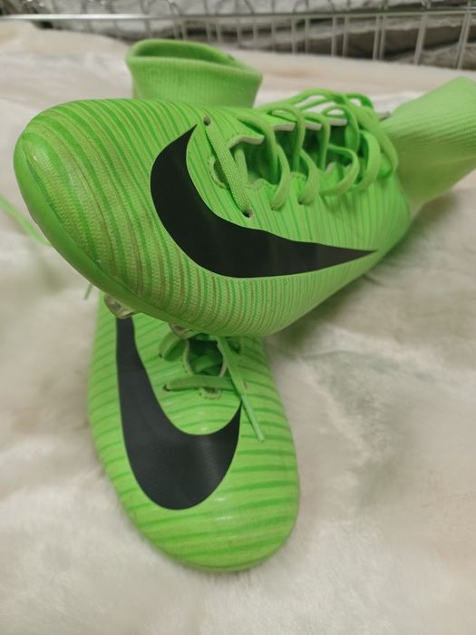 Бутонки Nike Mercurial
