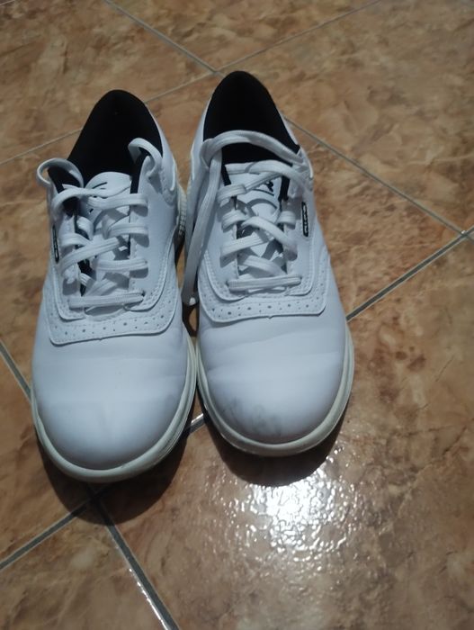 Vând adidași Rife Sigma