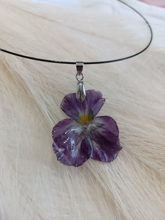 Ръчно изработени с естествени цветя