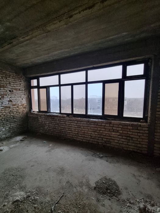 Квартира 3хоналик 4этаж Навоий шахарда