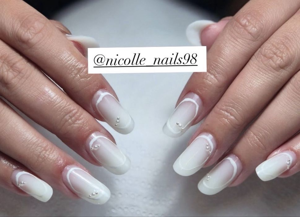 Unghii cu gel , manichiura / pedichiura !