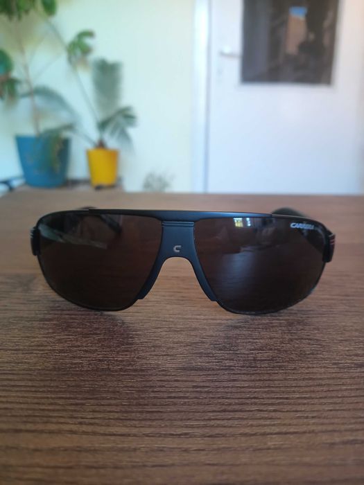 Слънчеви очила Carrera
