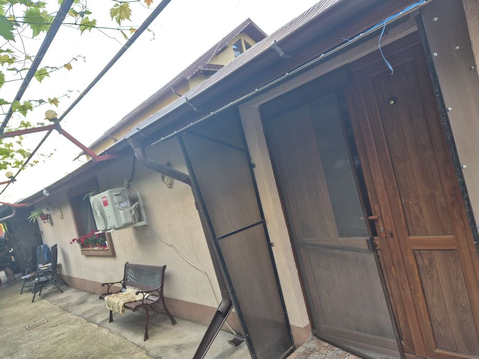 Casa de vânzare 4 camere