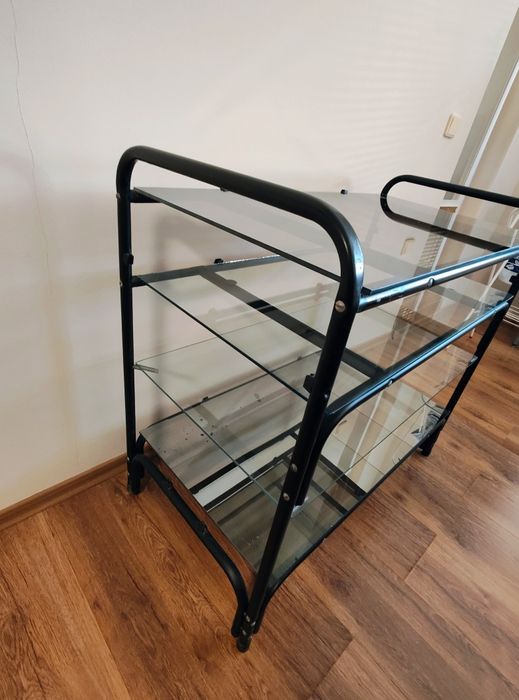 Етажерка стъкло/метал