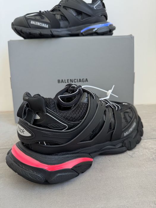 Balenciaga Track 2.0 Led (42-45)