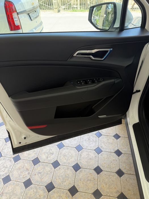 Kia Sportage luk bor