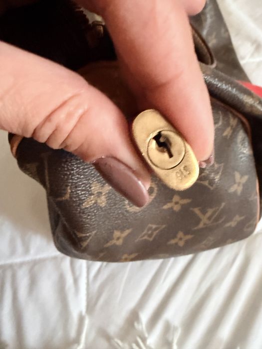 Чанта Louis Vuitton