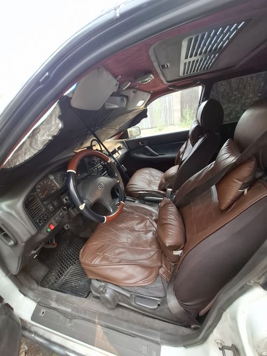 Автомобиль Субару легаси