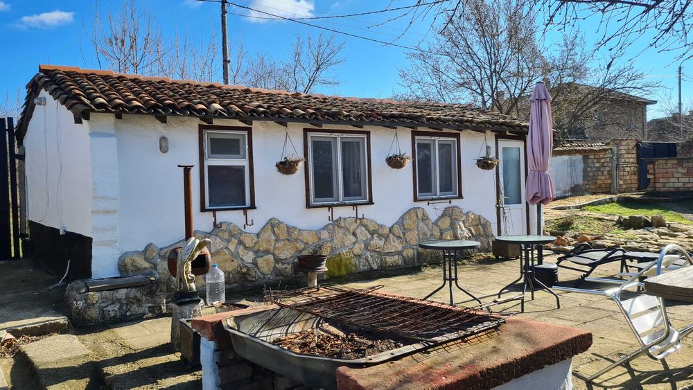 Продава се Къща в Бургас, Акациите - 140 кв.м за 486 €/кв.м - Снимка #4