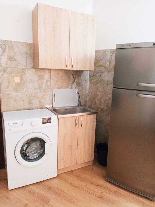 Дава се под наем Едностаен апартамент в к.к. Св.Св. Константин и Елена - 36 кв.м за 306 € - Снимка #3