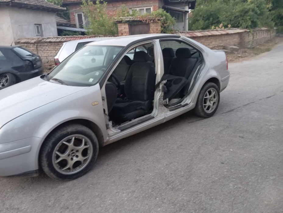 Продавам Vw Bora 1.9 110 на части