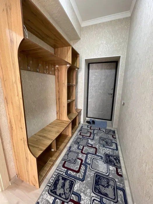 Чилонзор тумани Новза метро якининида квартира ижарага берилади