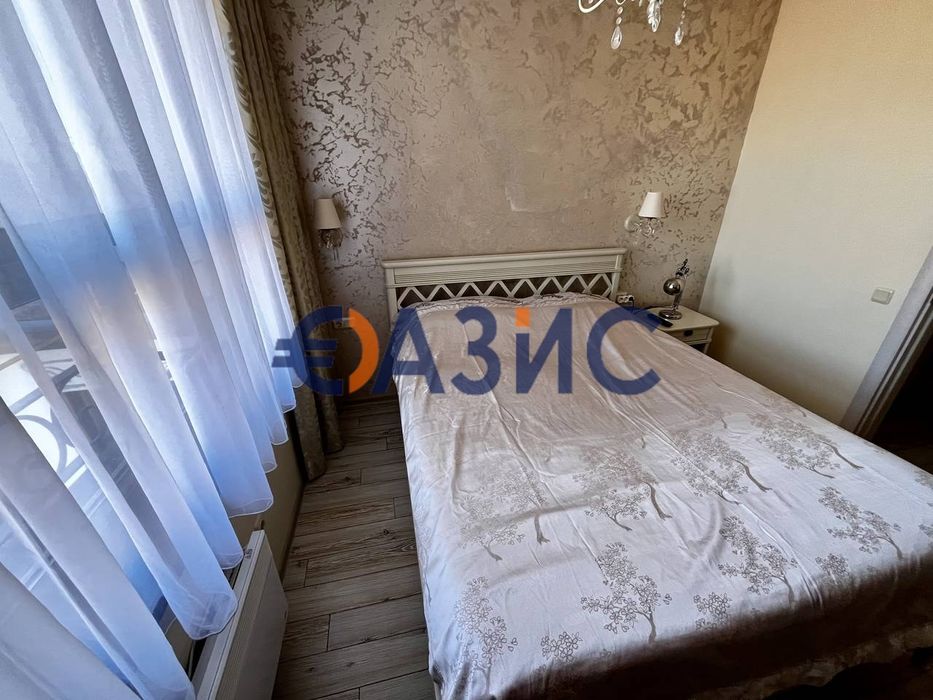 Продава се Четиристаен апартамент в Свети Влас - 110 кв.м за 1367 €/кв.м - Снимка #13