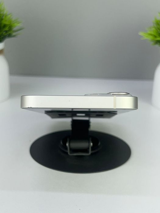 Телефон Apple iPhone 13 128GB