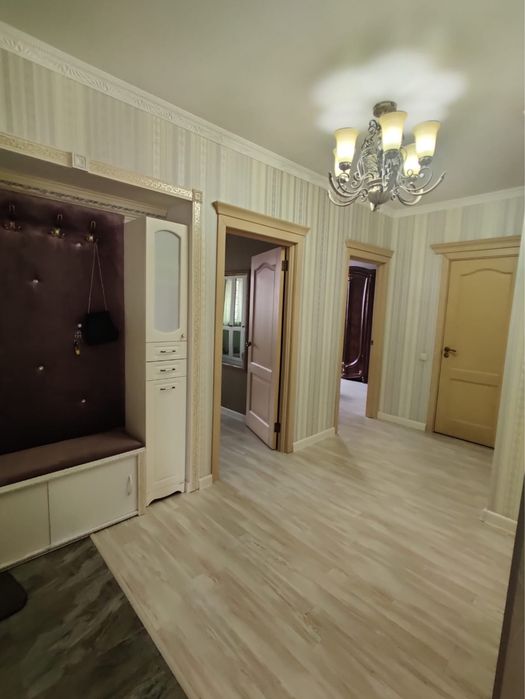 Продам 3 ком квартиру на левом берегу