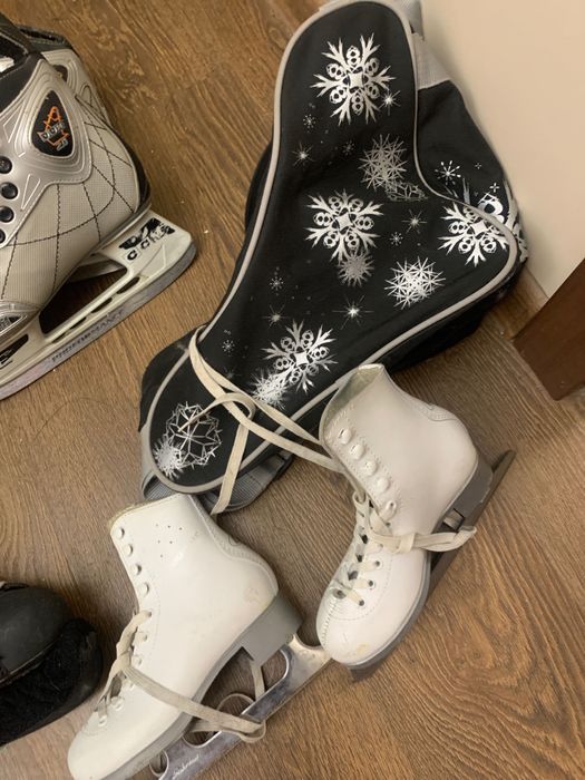 Коньки разного размера на всю семью