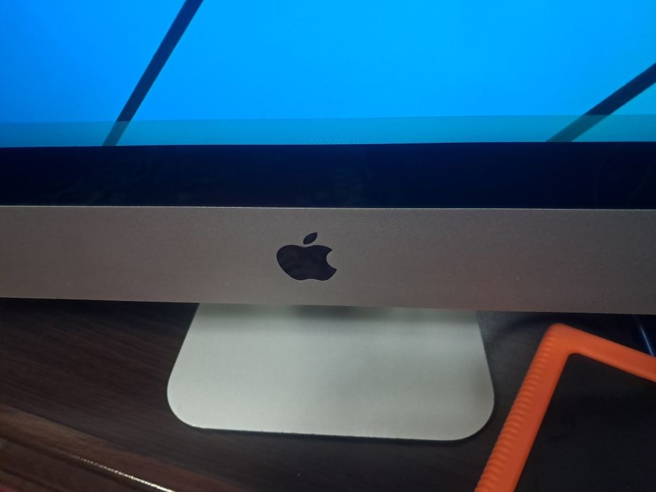 Продам моноблок Apple