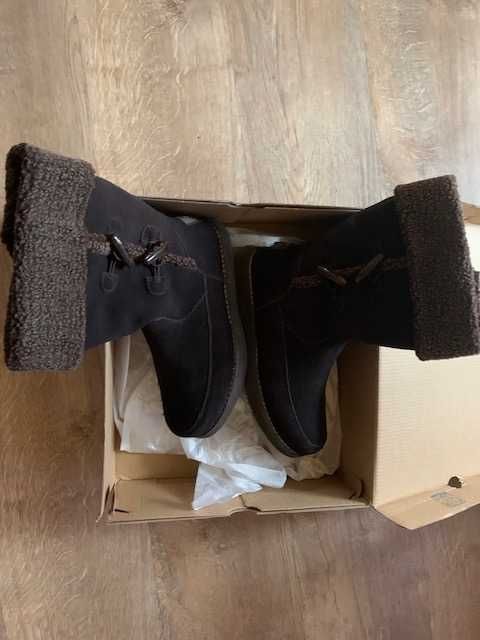 Ghete noi, imblanite, Skechers, 38