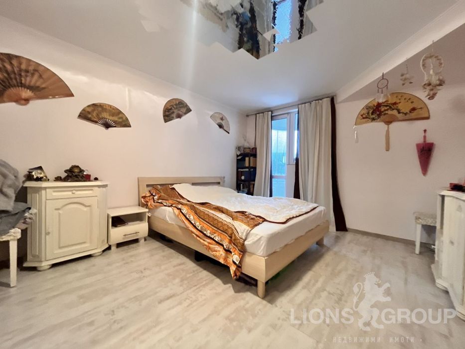 Продава се Тристаен апартамент в Варна, Левски - 110 кв.м за 1104 €/кв.м - Снимка #8