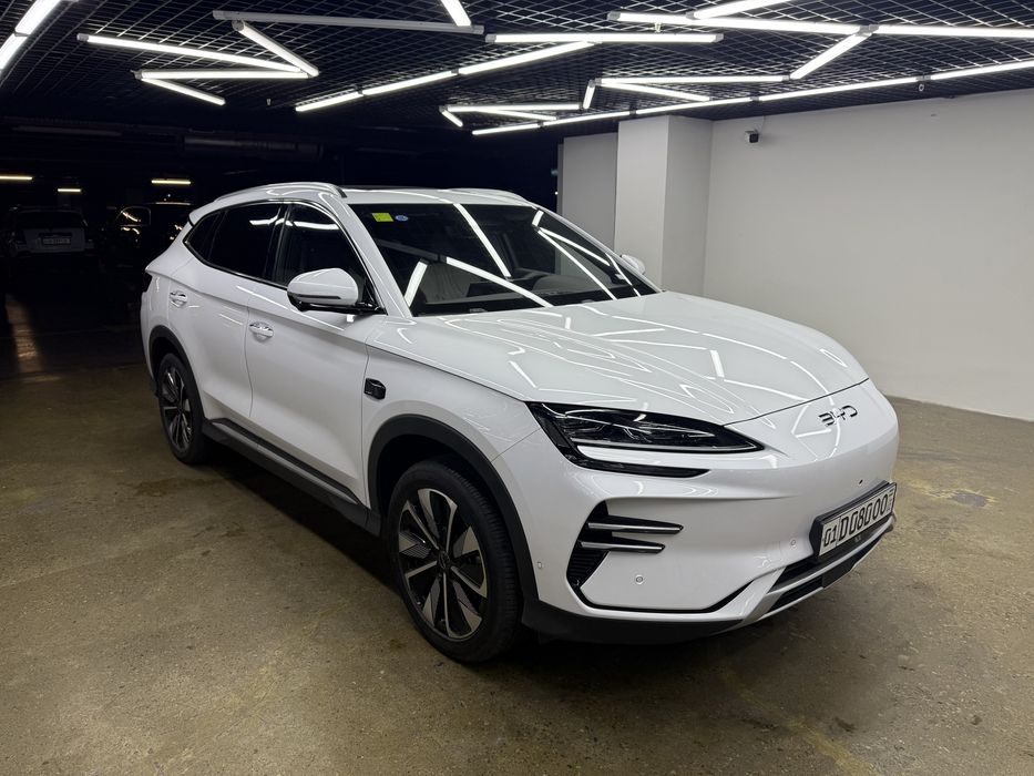 BYD Song Plus DM-i Champion 2025 — 3