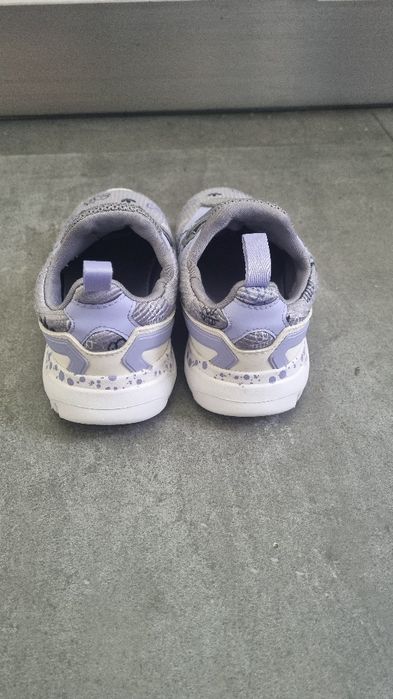 Детски маратонки Adidas 25