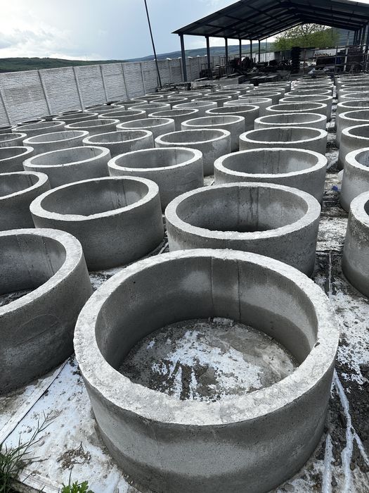 Stalpi de beton / spalieri tuburi beton /bazine