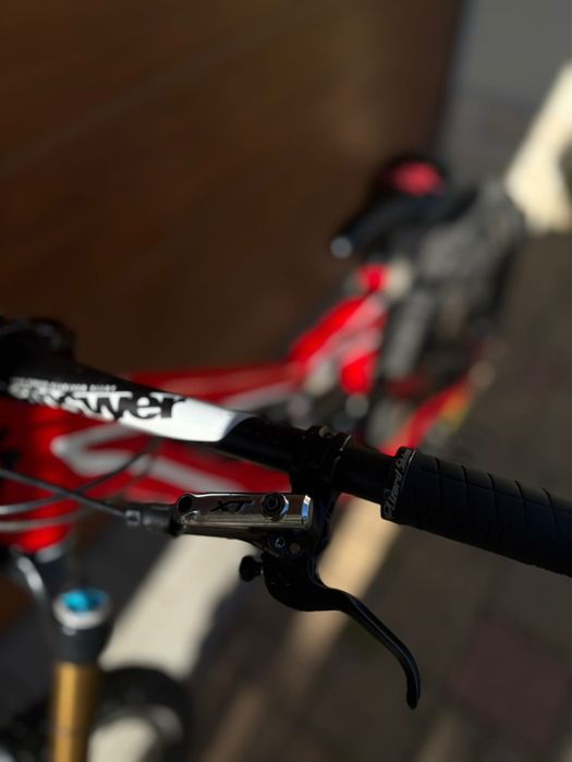 Vand sau schimb specialized status 1