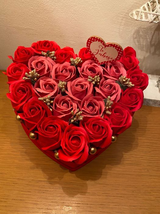 Aranjamente cu trandafiri de sapun