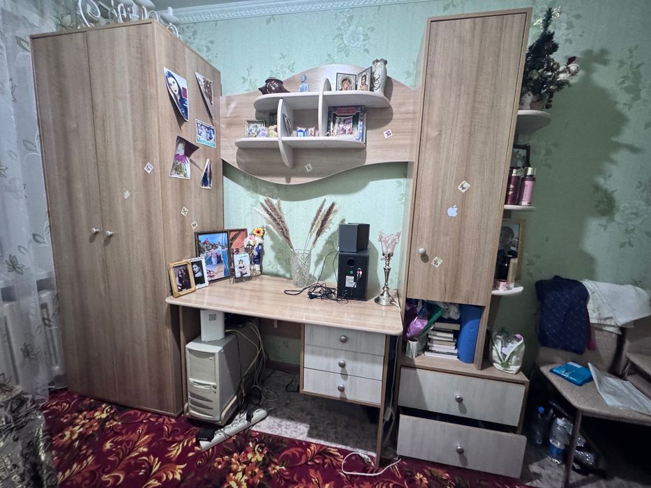 Продам стенку для комнаты