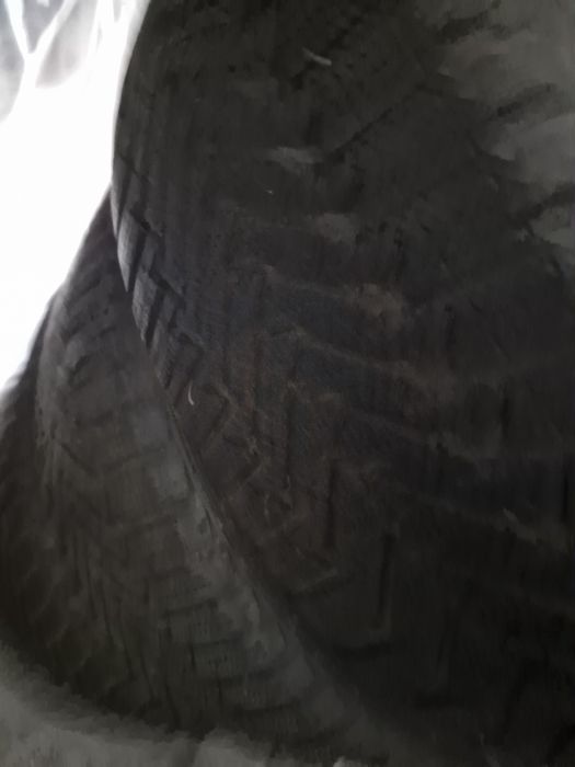 Зимни гуми с джанти 225х55х16 audi