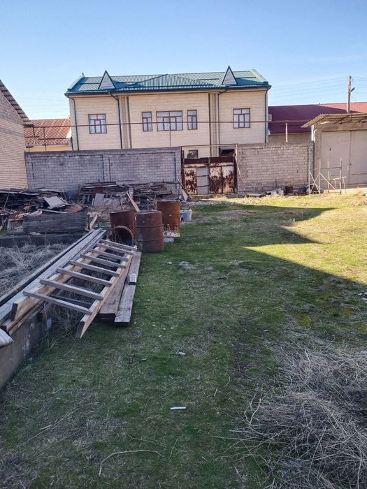 Бектемир туманида Ер участка сотилади Коттедж куришга хам Зур жой