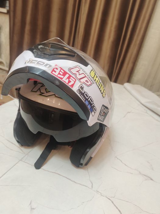 Продам шлем срочно