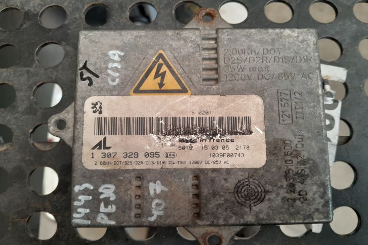 Balast / Modul xenon far stanga 1307329095 1307329095 Peugeot 407 pri
