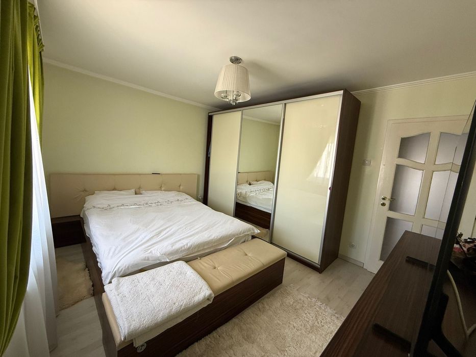 Vand apartament 2 camere Carpati 2