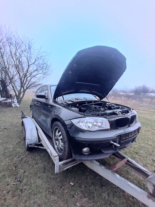 Vând piese BMW seria 1 e87
