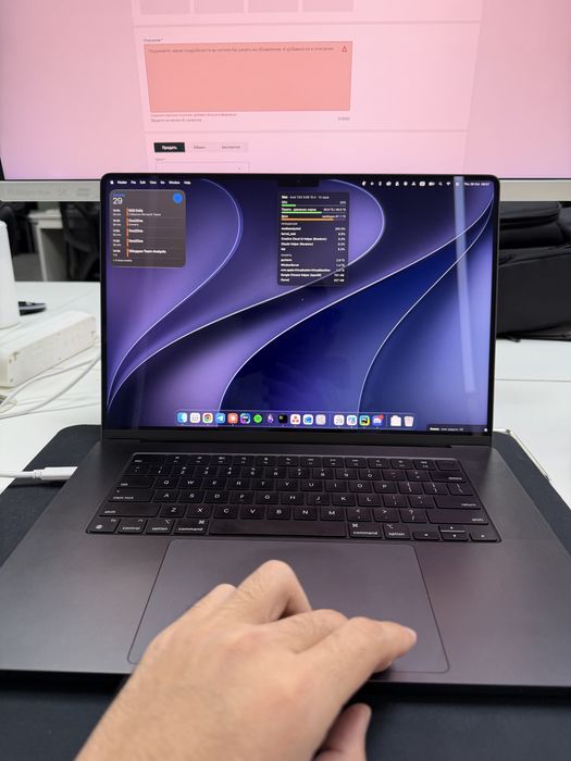 MacBook M4 Pro, 48 RAM, 512 SSD, Battery 100%