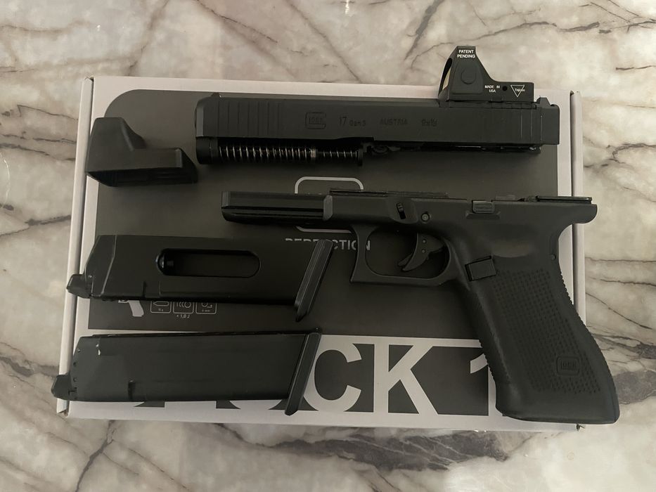 Airsoft Umarex Glock 17 Gen5 MOS  6mm Blowback
