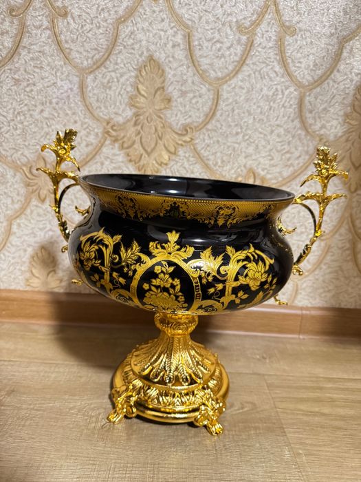 Ваза новая для фруктов