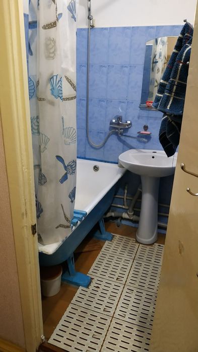 Продается 3х комнатная квартира.Своя