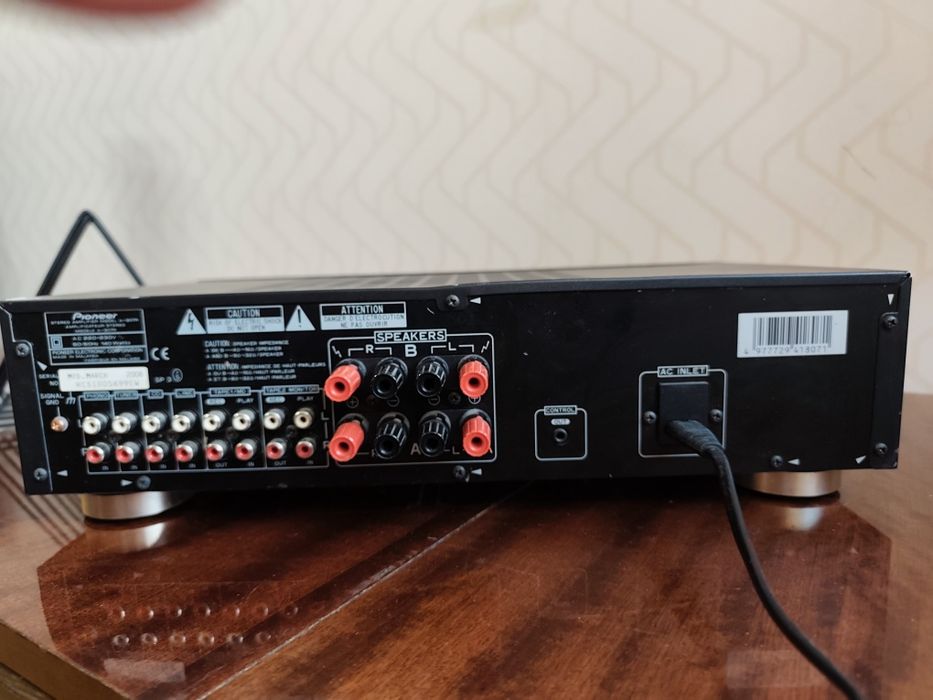 Стерео усилвател Pioneer A-307R (MOSFET)
