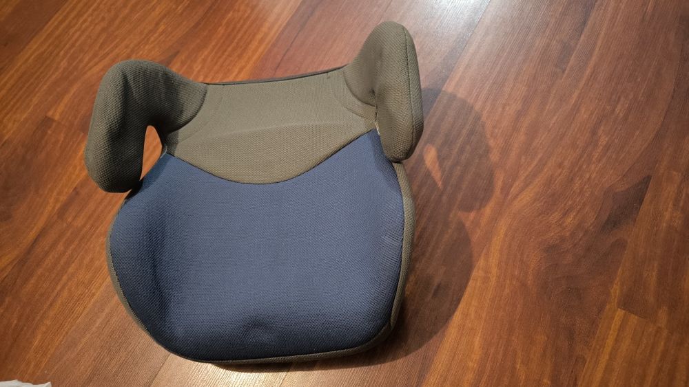 Детское автомобильное кресло.