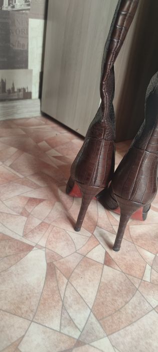 Продам сапоги демисезонные.