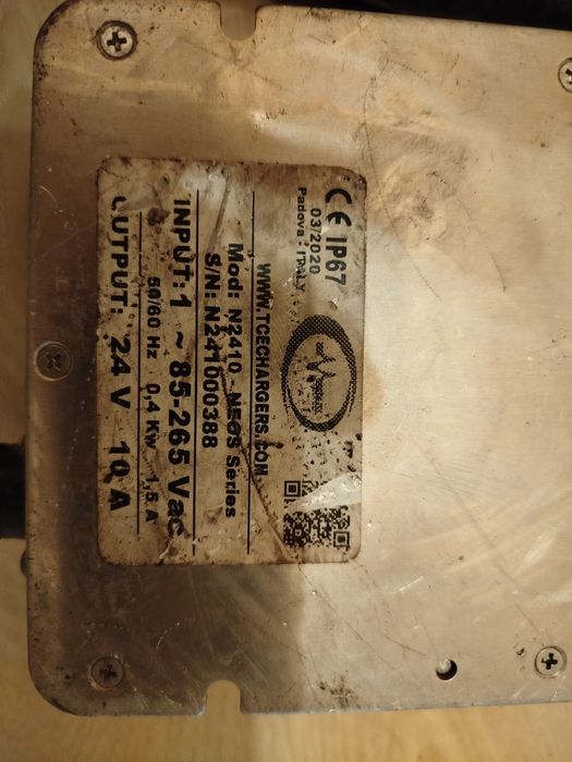 Зарядно TCE NEOS 24V 10A за батерии - GEL, Acid, AGM, Lit