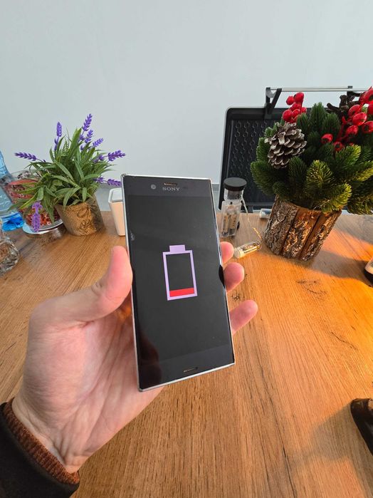 Sony Xperia XZ - android