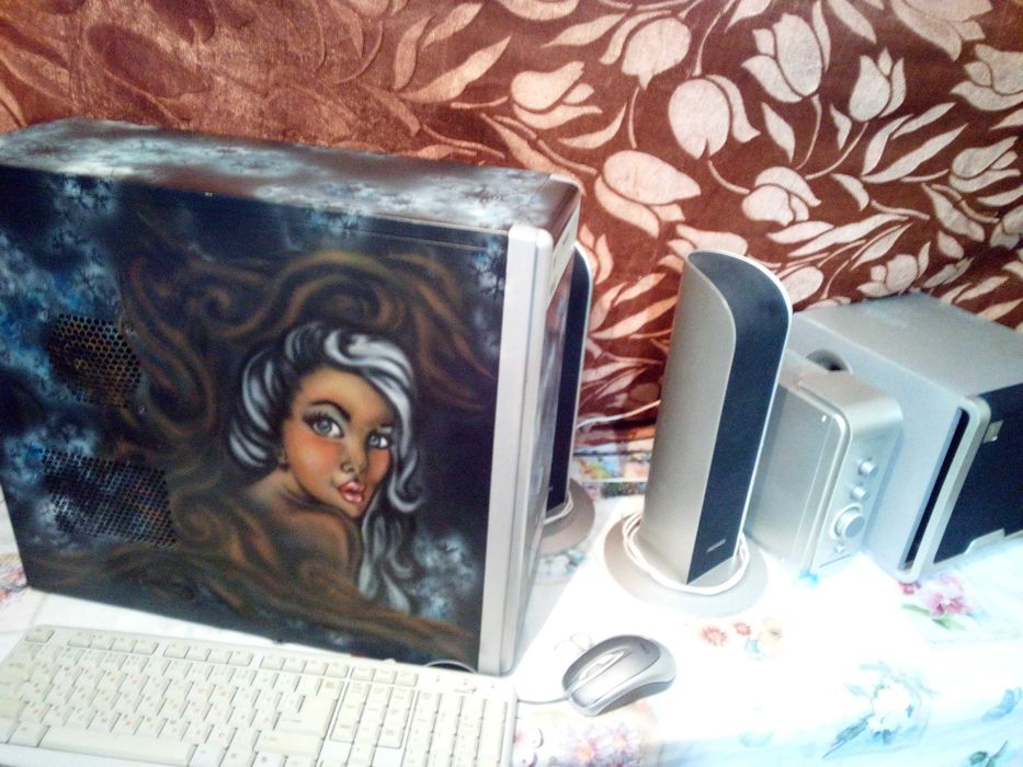 компьютер в сборе простой