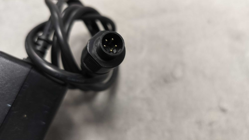 Incarcator 42v 2a SSLC084V42XH Joycube Phylion mufa Trapezoid 5 pini