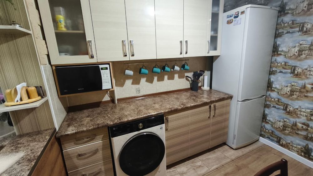 Кухонныя мебель в хорошем состоянии.