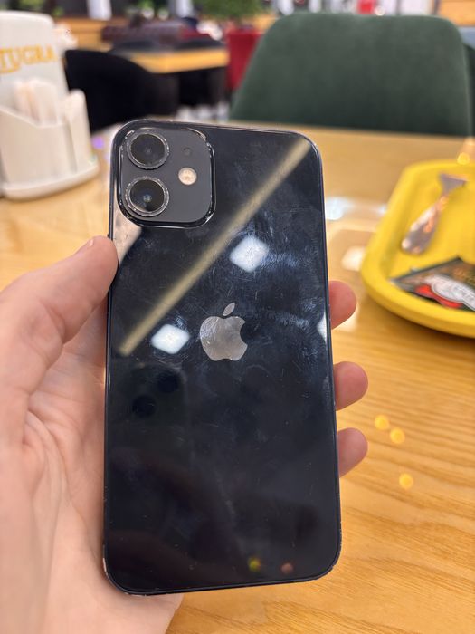 Айфон 12 мини продам